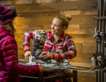 Things To Do Winter Gear Rental